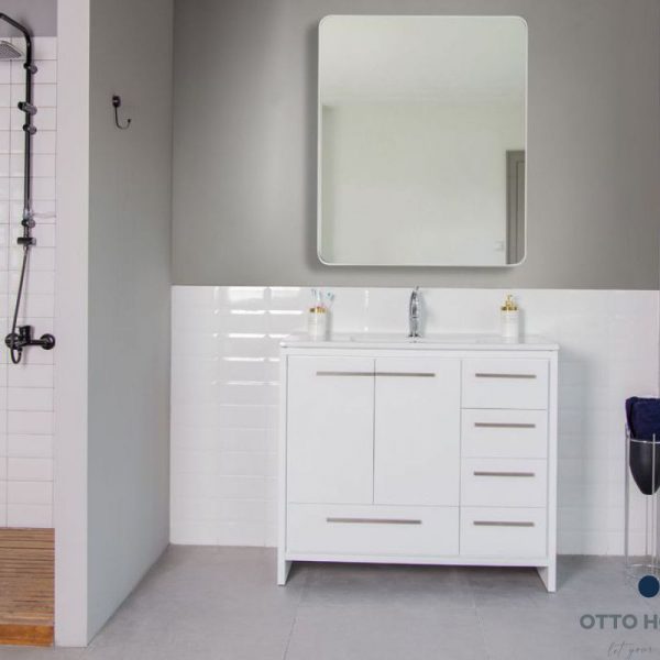 Arte 39″ White Bathroom Cabinet