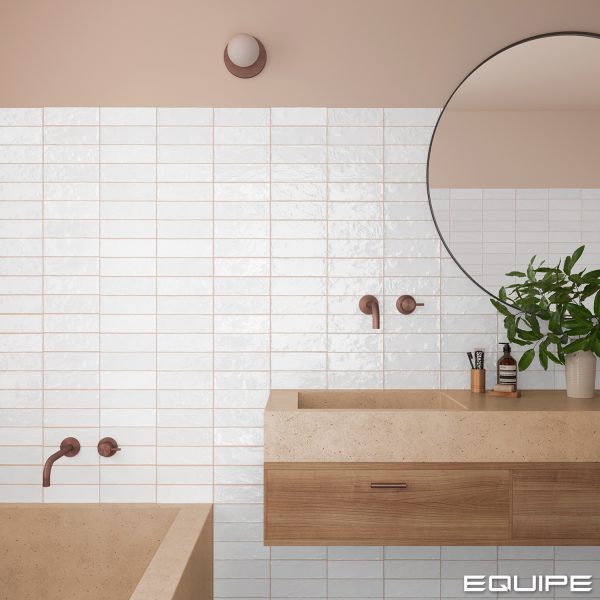 white hand molded subway tile