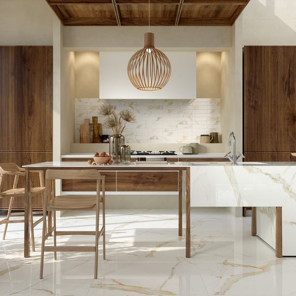 Marca Corona – Scultorea Calacatta Oro Fino Porcelain Chevron
