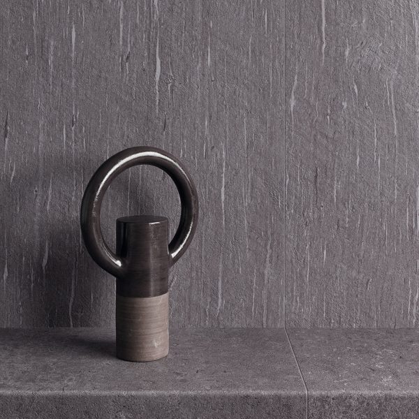 Marca Corona- Tide Road Vein Cut Graphite